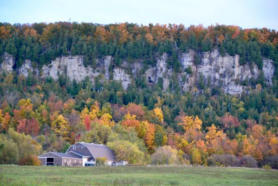 Mount Nemo mining environment fight