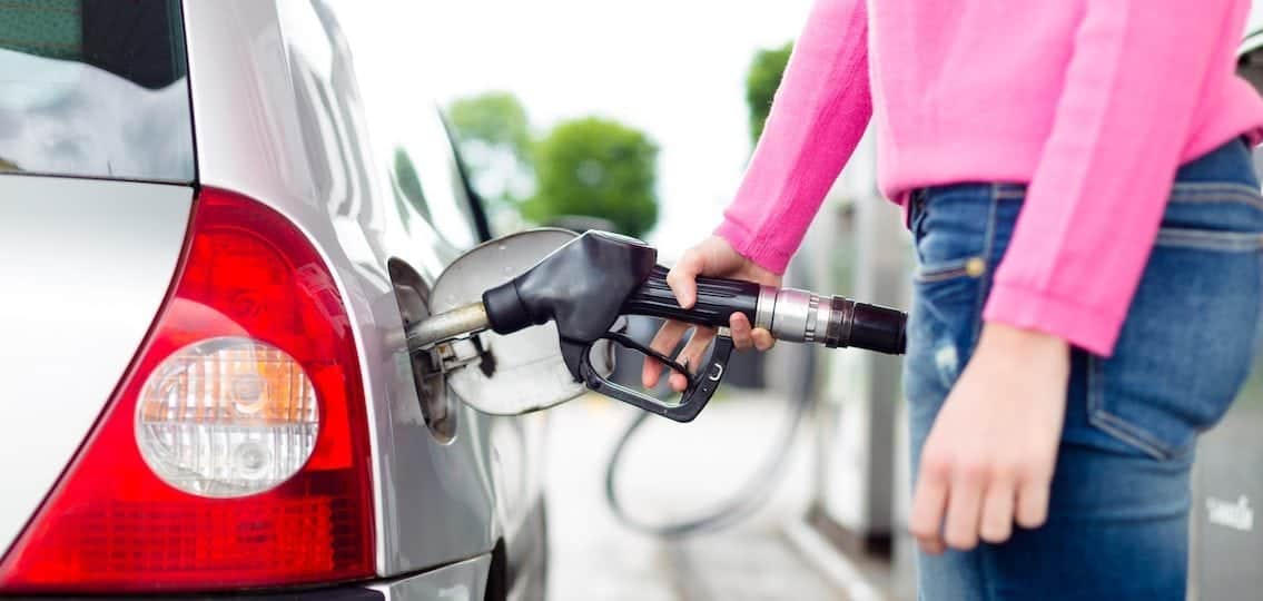 Save at the pumps as gas prices dropping for switch to winter blend in Ontario