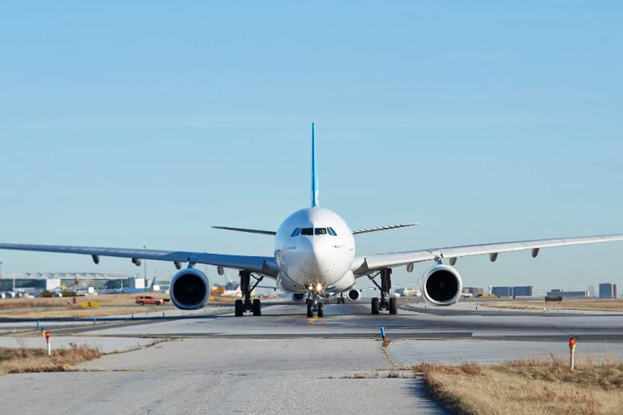 pearson airport noise