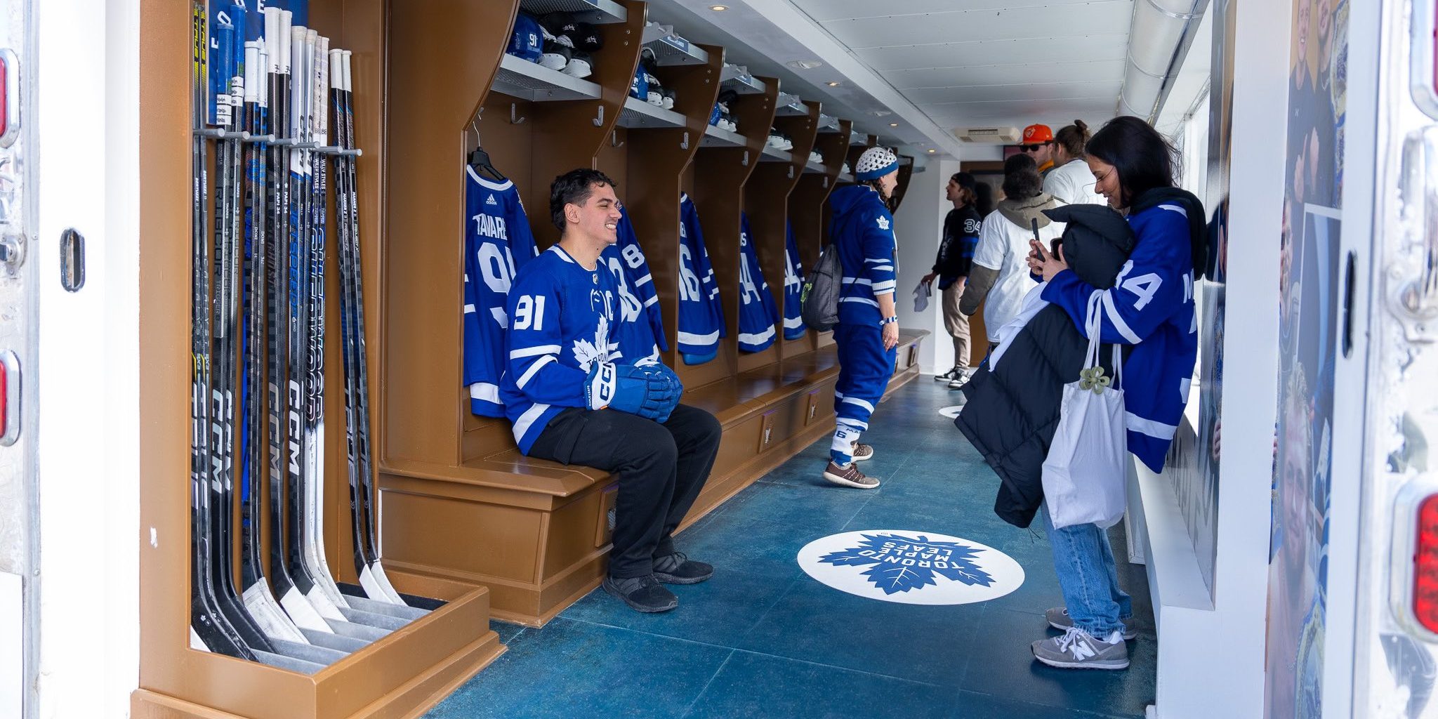 toronto maple leafs GO burlington fan rally