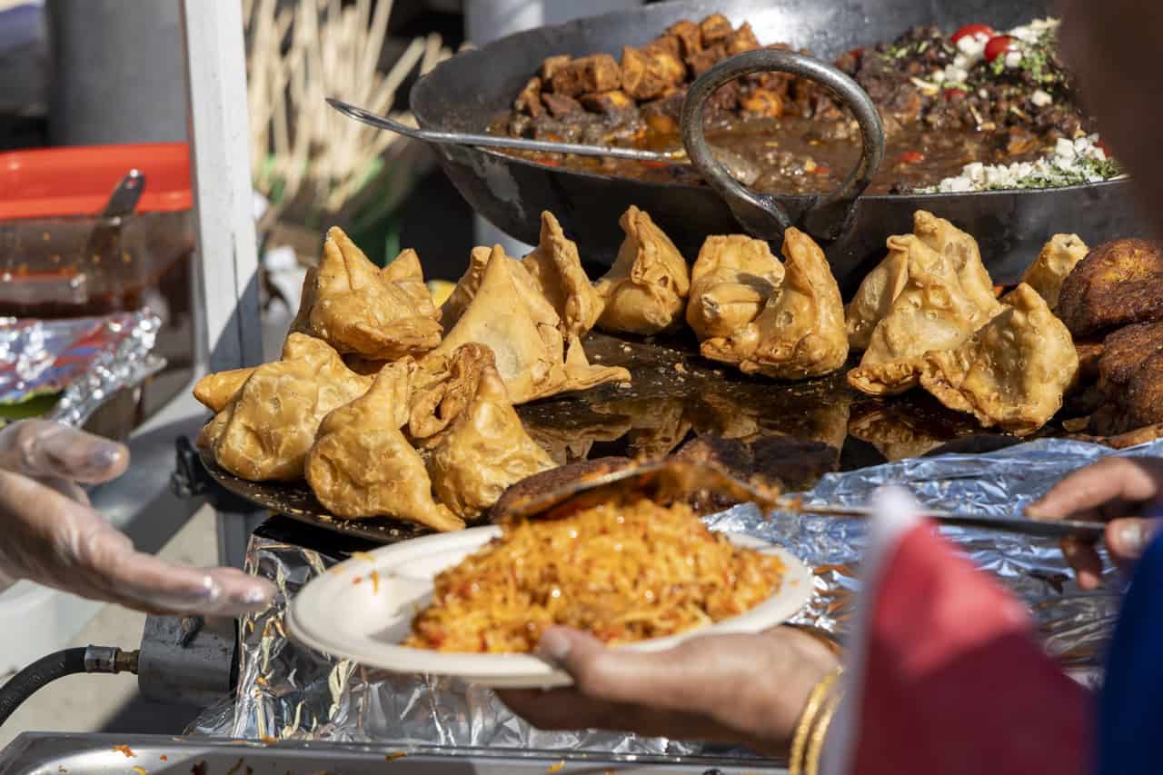 Massive summer festival #BollywoodMonster Mashup brings food, live music and fun events to Mississauga, presented by MonstrARTity