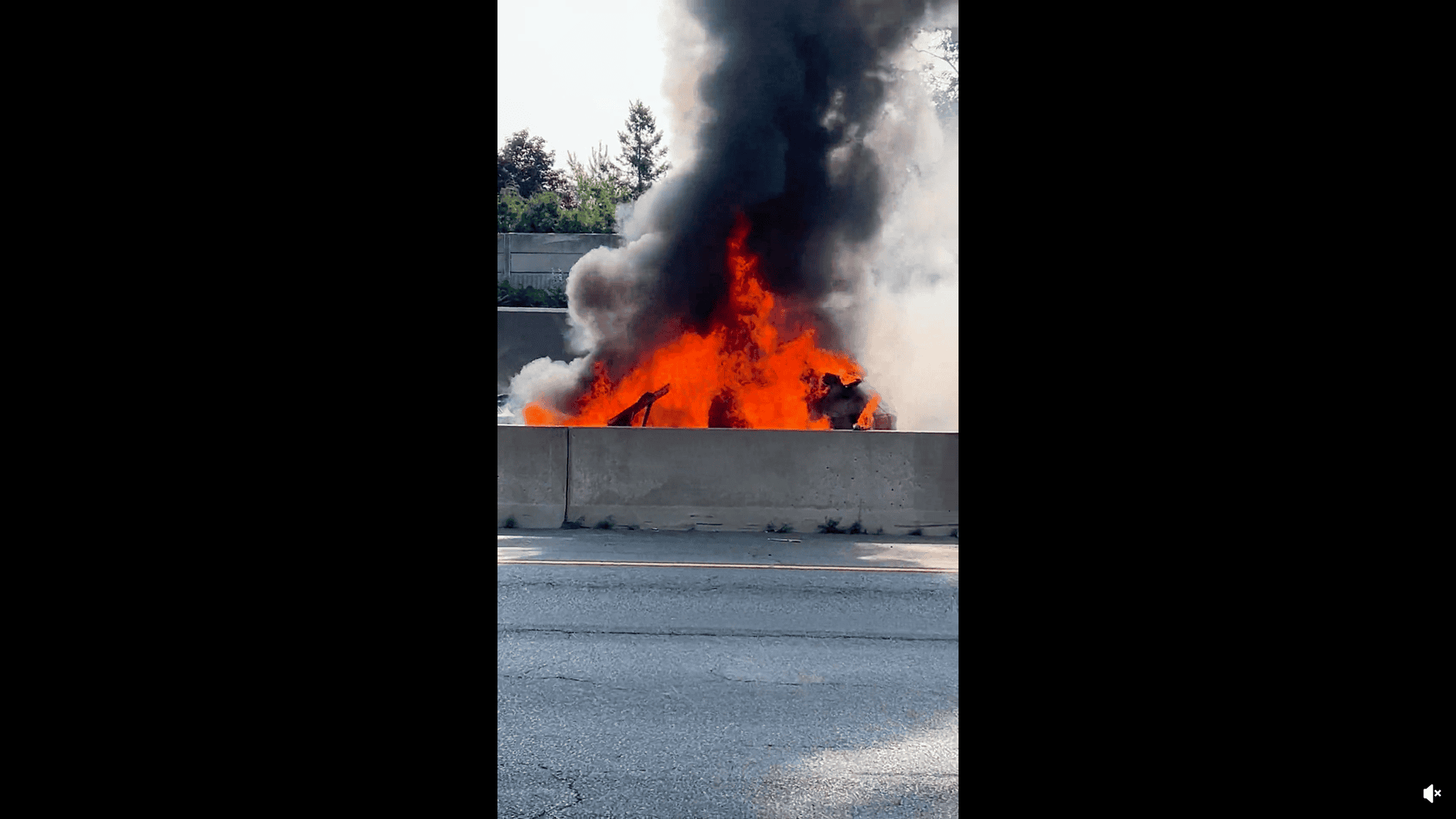 QEW mississauga fire