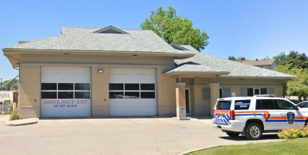 paramedic ambulance burlington milton oakville halton hills hub