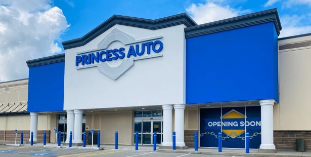 Ontario, Burlington, Princes Auto Store, new location, opening, car parts, tools,