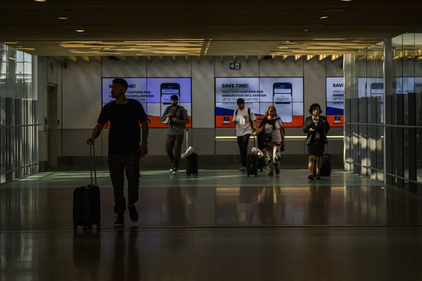 toronto pearson measles