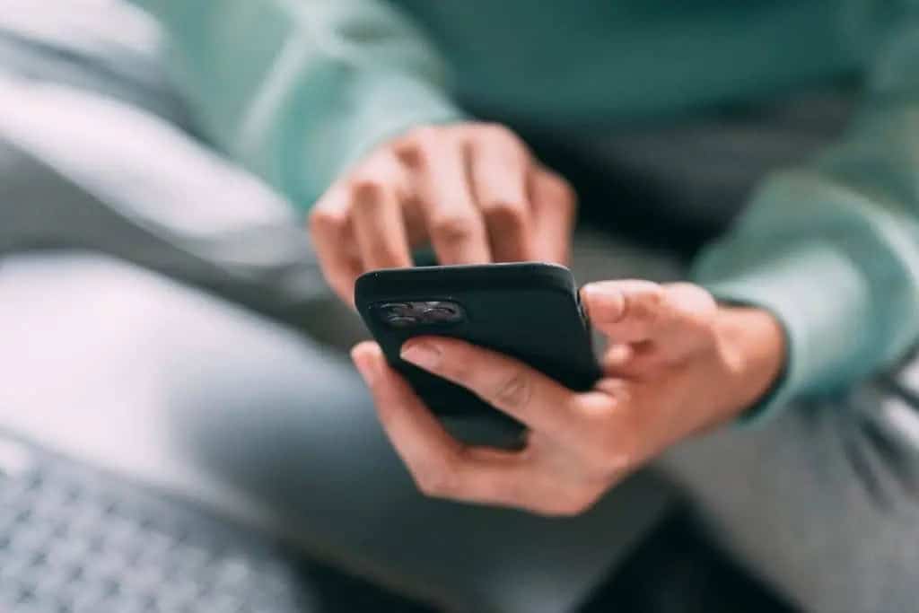 cellphone service outage ontario