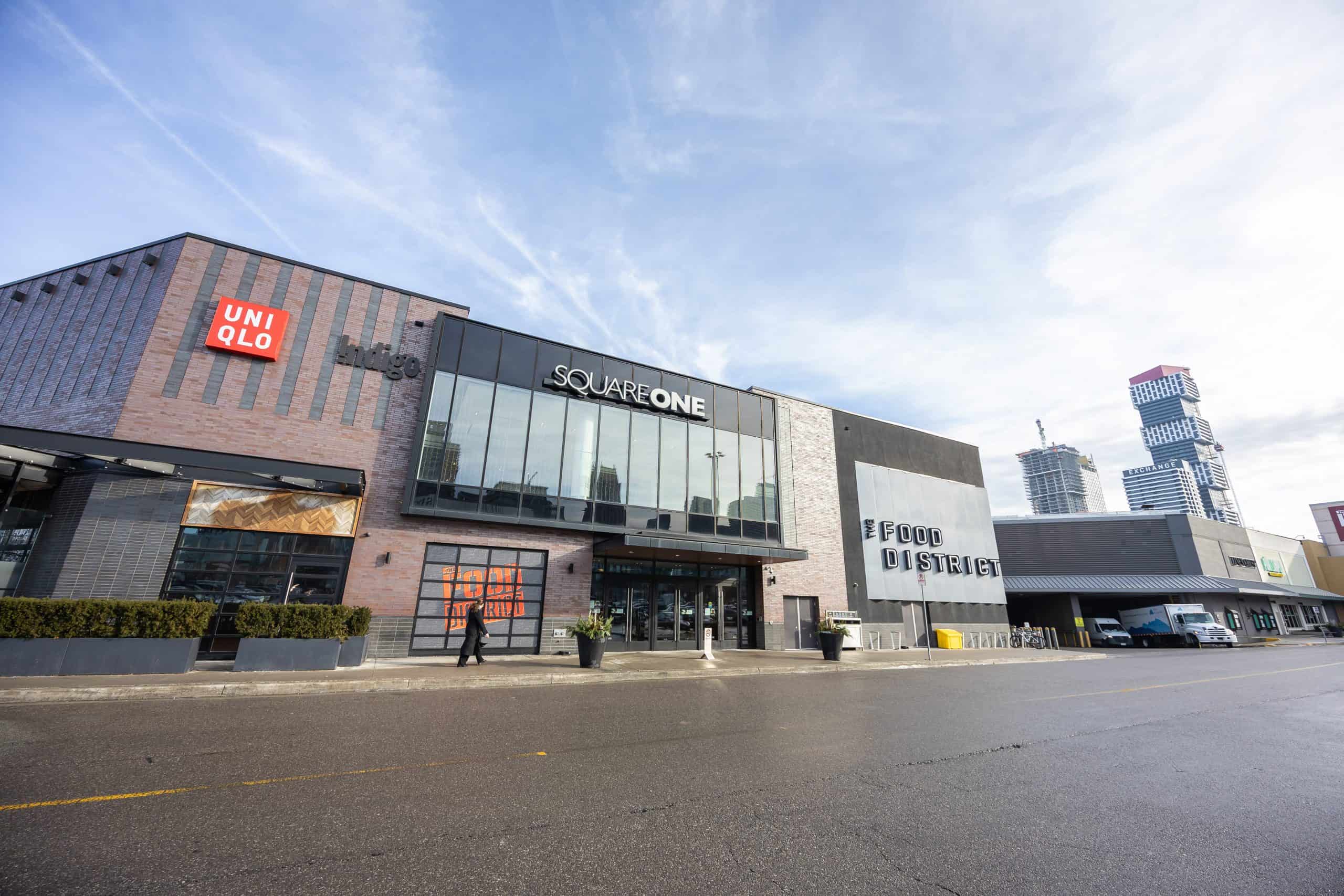 Massive Boxing Day deals coming to Square One in Mississauga