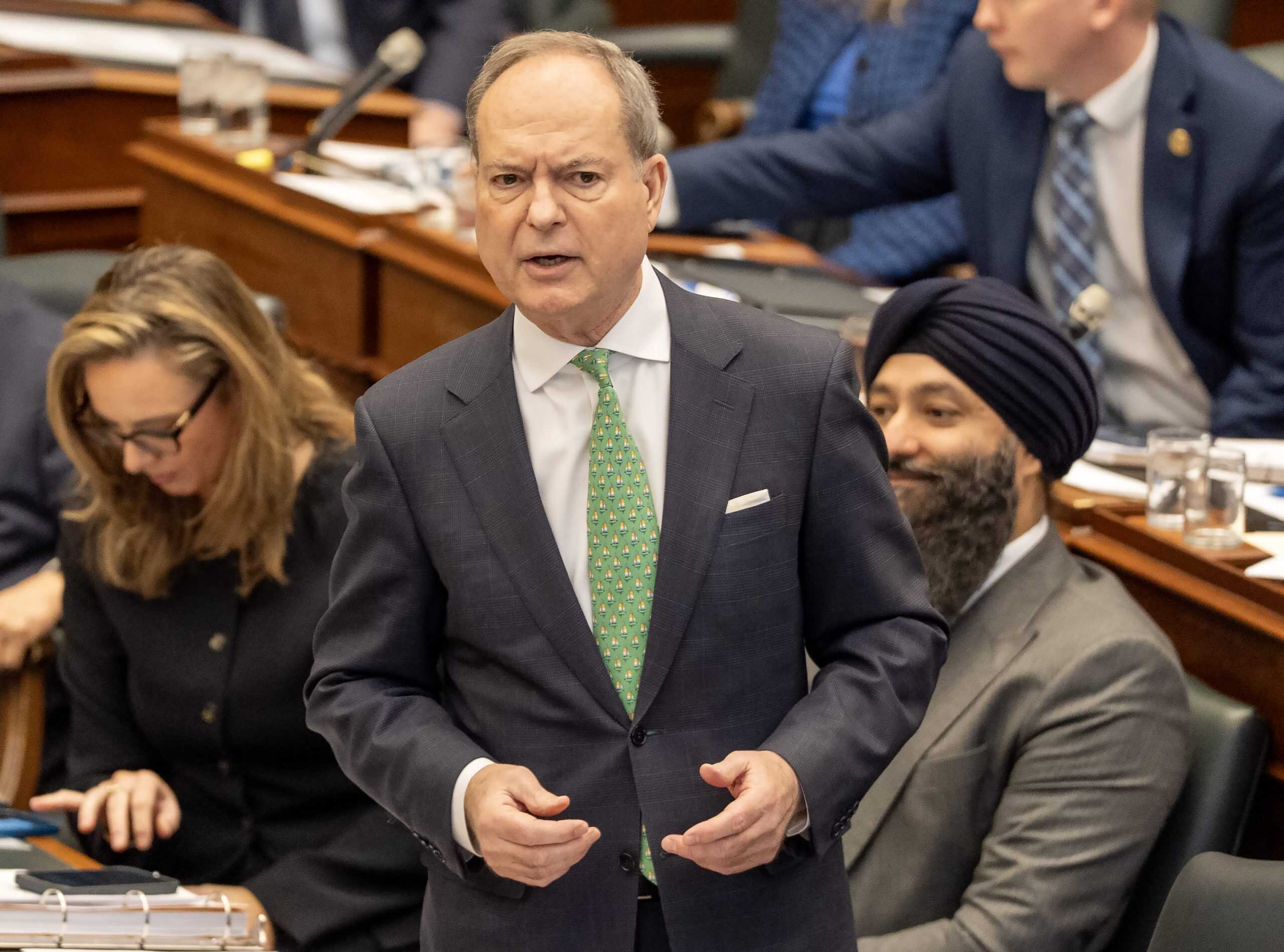 Ontario to boost home care funding, may miss long-term care bed goal