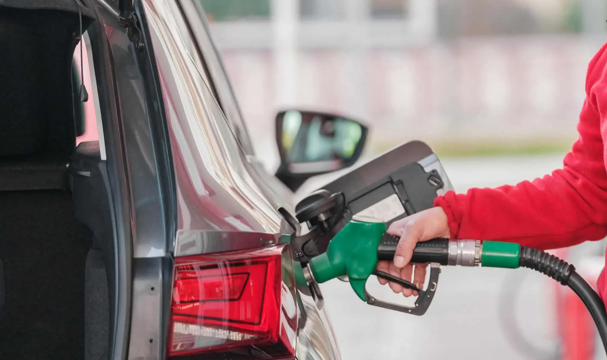 gas price increase toronto area ontario