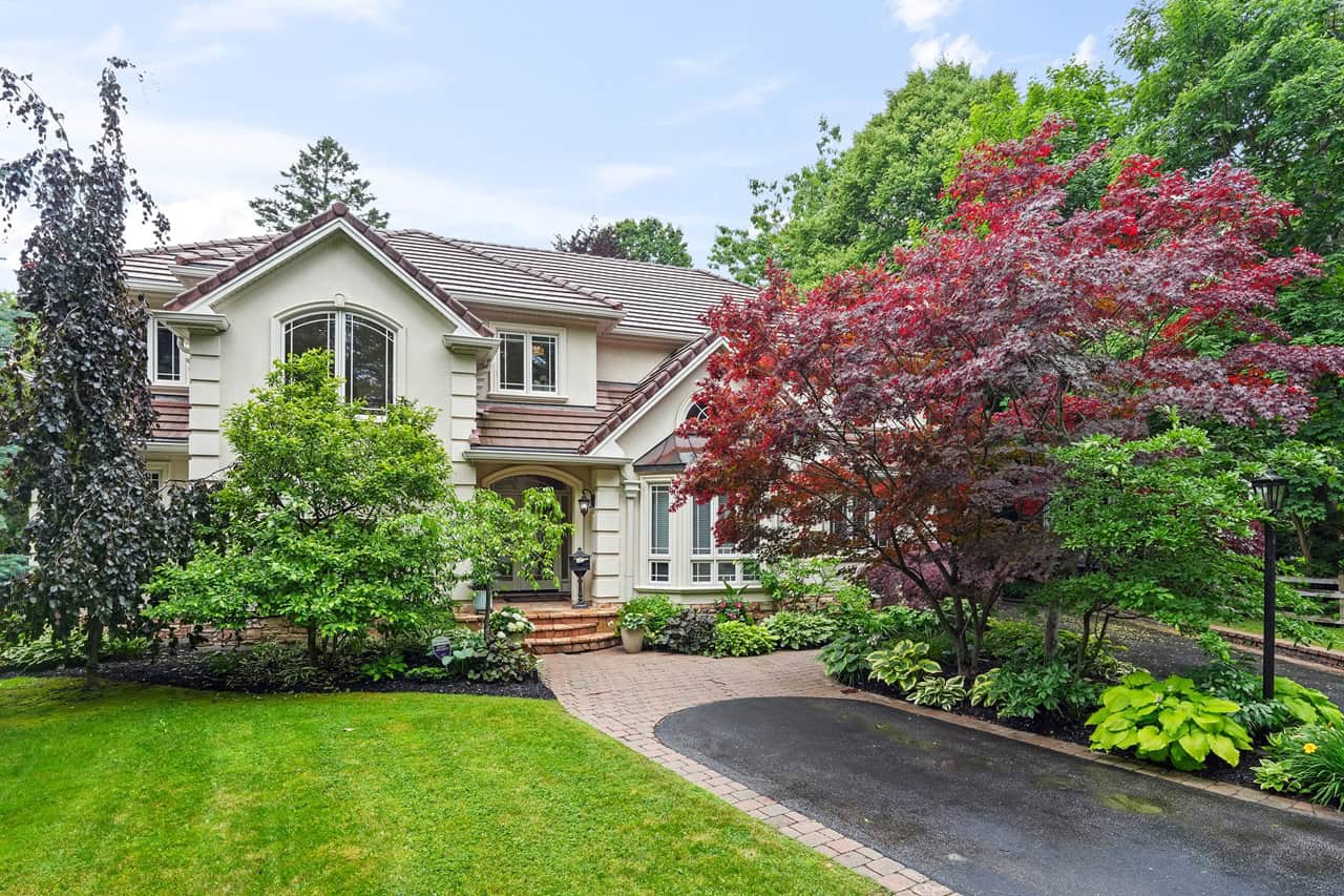 House of the Week: Luxury home with pool, sauna & gym in prestigious Lorne Park neighbourhood of Mississauga, listed by Sam McDadi Real Estate