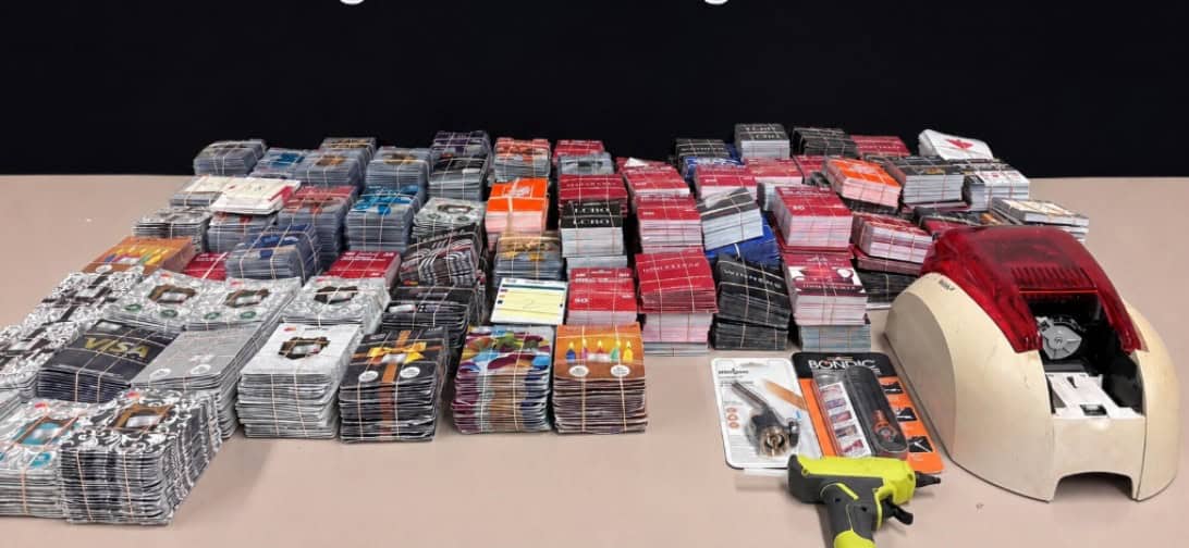 gift card scam in ontario leads to arrest of two mississauga men.