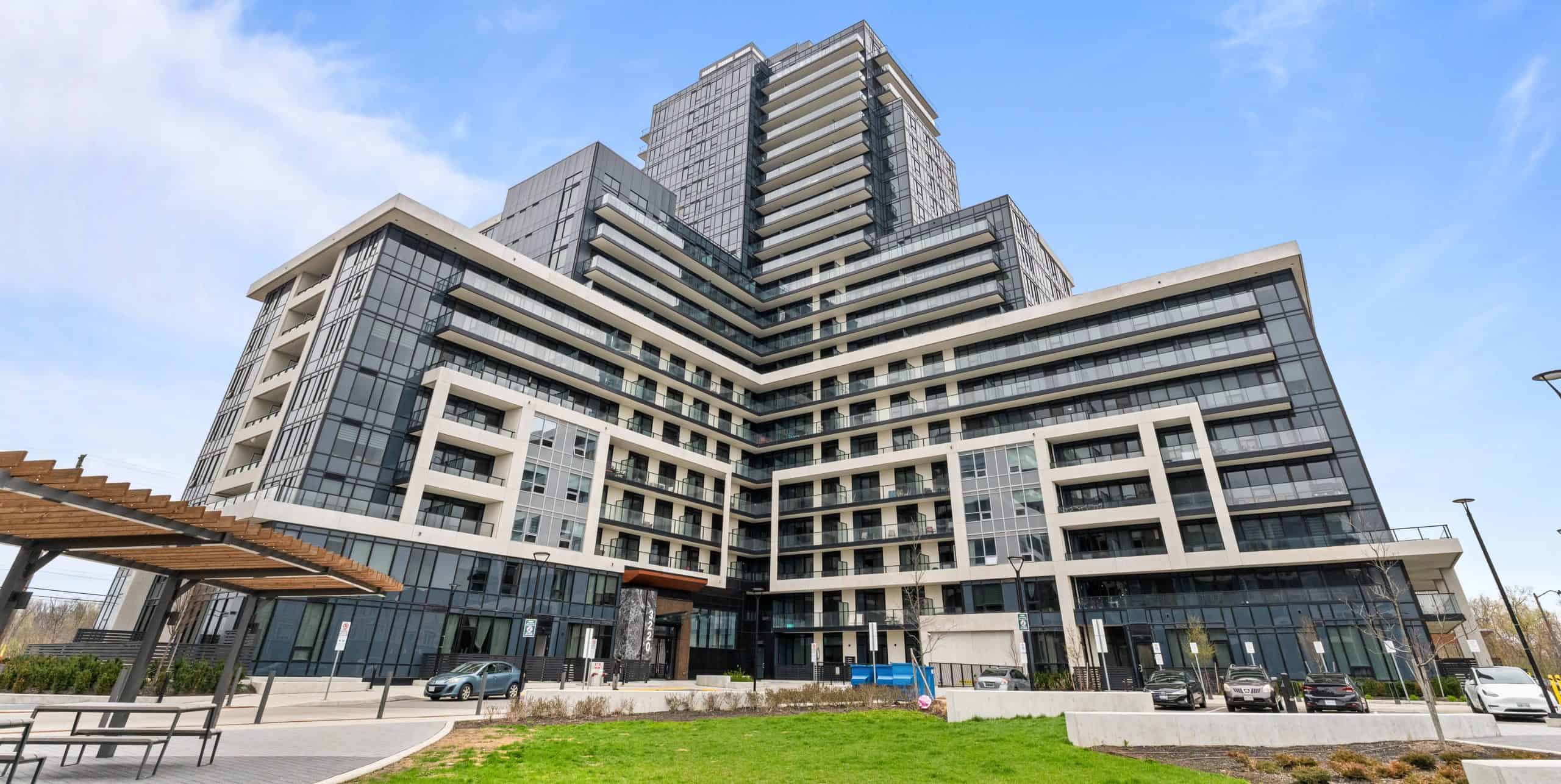 oakville condo mcdadi trafalgar