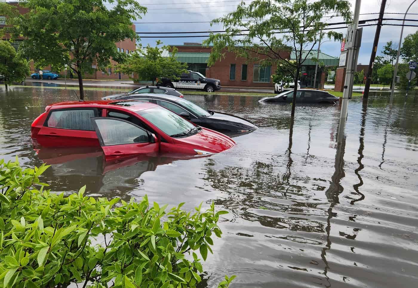 flooding power outage montreal